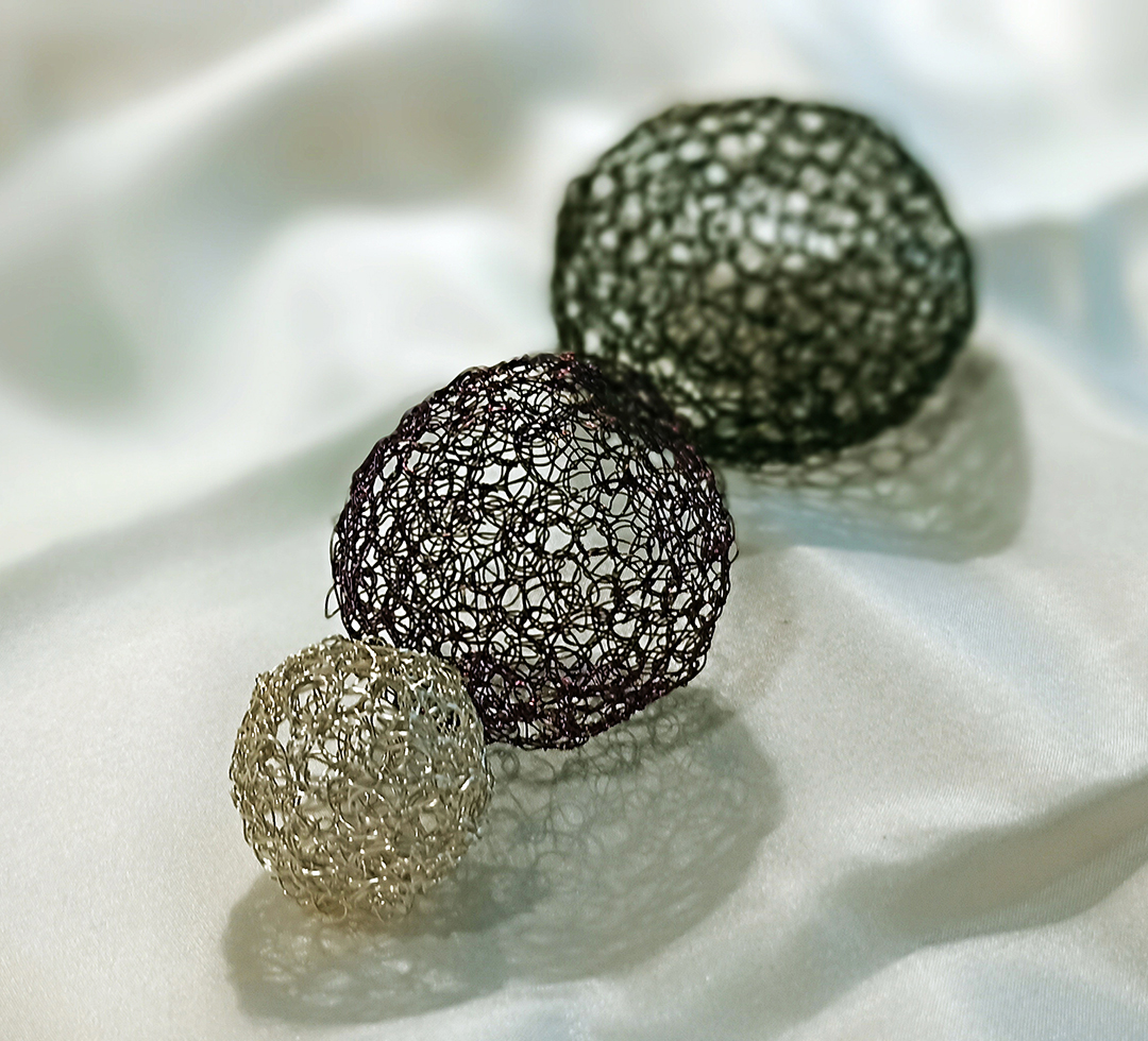 COMPOSICION ESFERICA 5 con de cabo de metal tejido