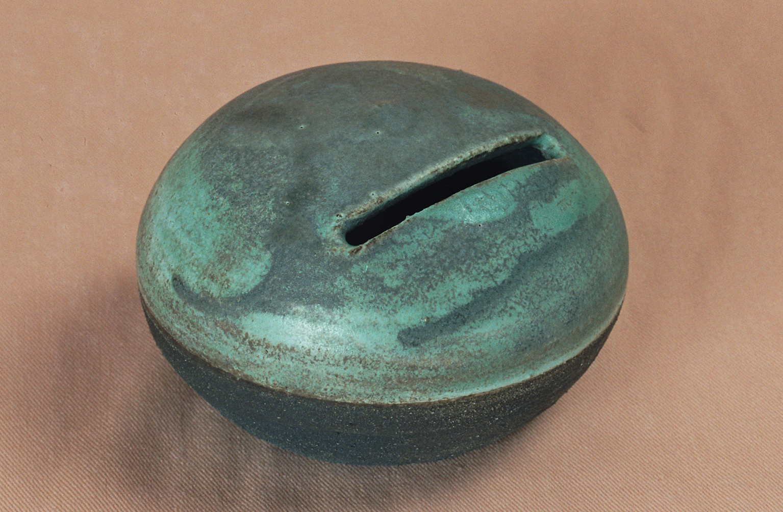 HUCHA CONCHA gres refractario negro 1300º